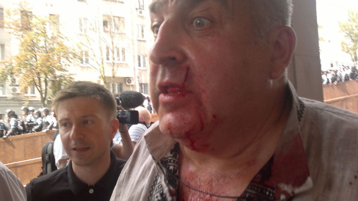 Протесты под Украинским домом