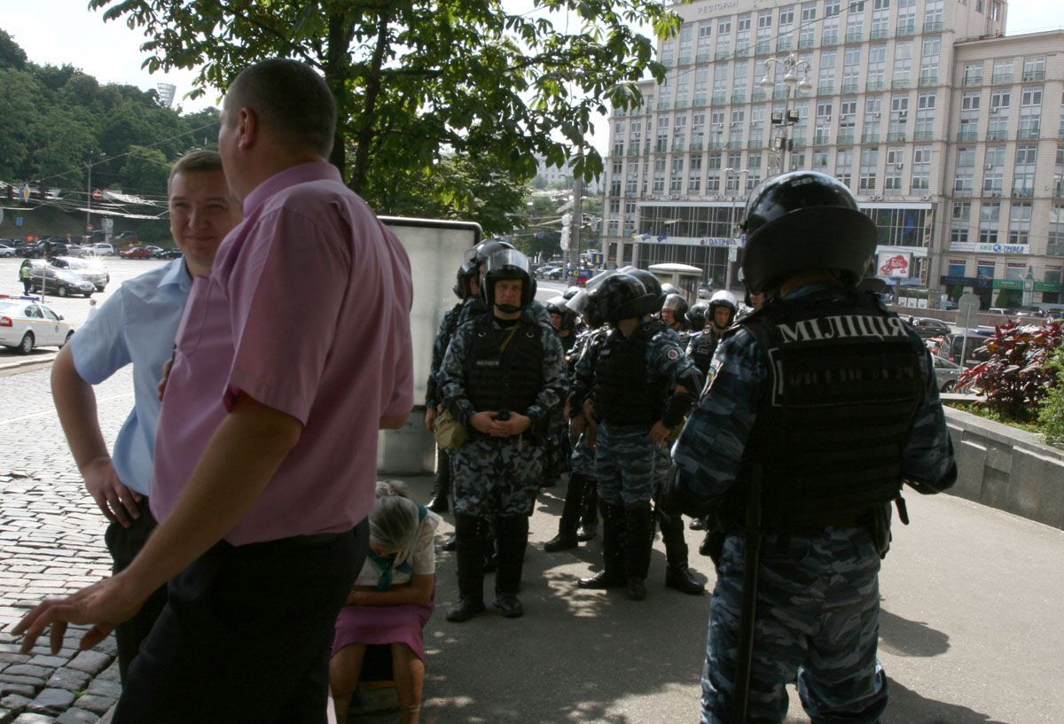 Протесты под Украинским домом