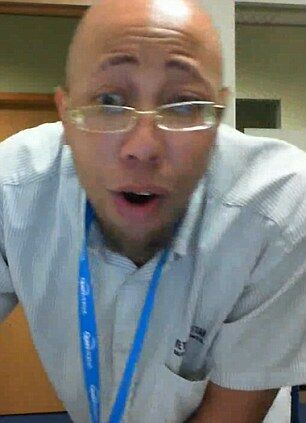 Работник снял клип о том, как в офисе воруют его яблоки. Видео