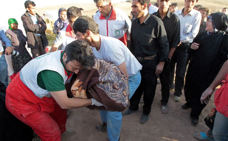 Иран скорбит по жертвам мощных землетрясений