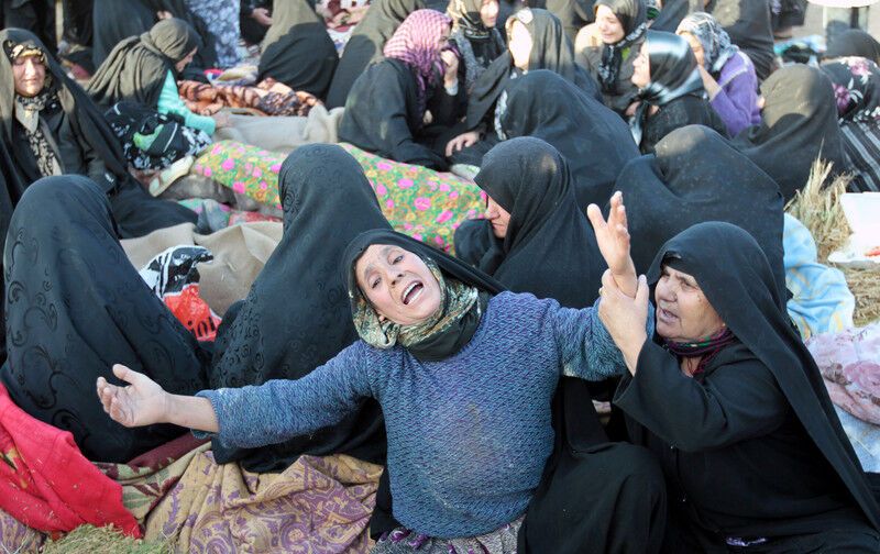 Иран скорбит по жертвам мощных землетрясений