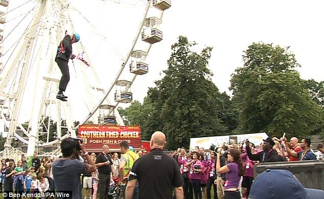 Мэр Лондона застрял на канатной дороге. Фото. Видео