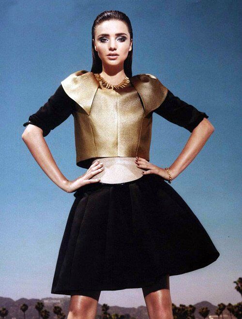 Космическая Керр позирует для Vogue. Фото