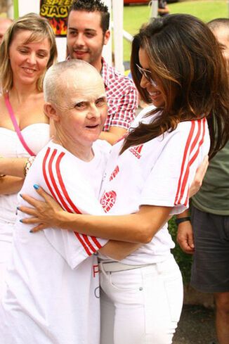 Лонгория сменила четыре наряда за сутки. Фото