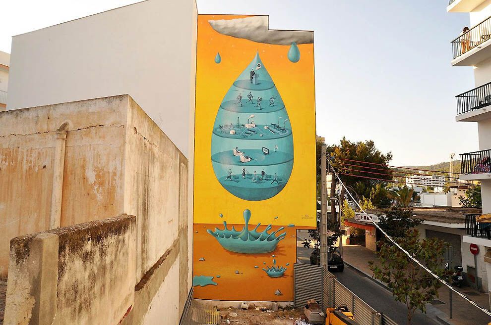 Лучшие работы жанра стрит-арт за август