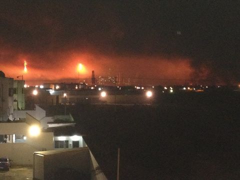 В Венесуэле взрыв на нефтезаводе: есть погибшие и пострадавшие