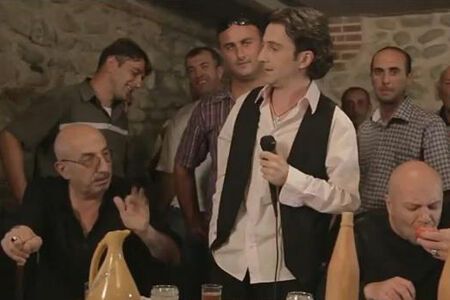 Грузины спели Саакашвили "Давай, до свидания!"