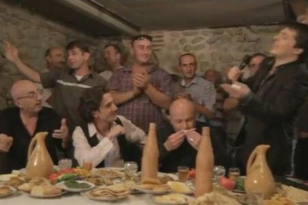 Грузины спели Саакашвили "Давай, до свидания!"