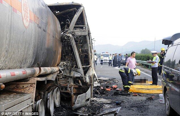 Фото ужасного "метанового" ДТП в Китае