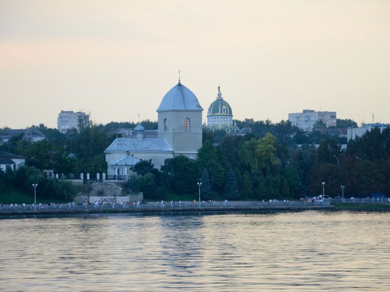 Водно-моторна екзистенція у Тернополі. Фото