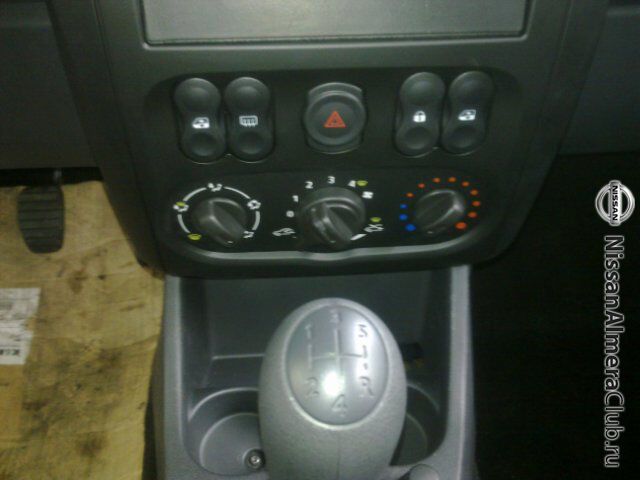 Рассекречена внешность ВАЗовского Nissan Almera. Фото 