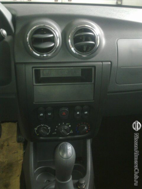 Рассекречена внешность ВАЗовского Nissan Almera. Фото 