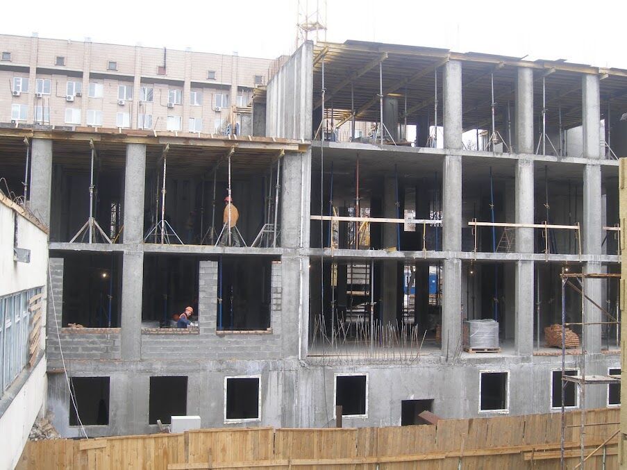 В киевскую школу 1 сентября придет президент 