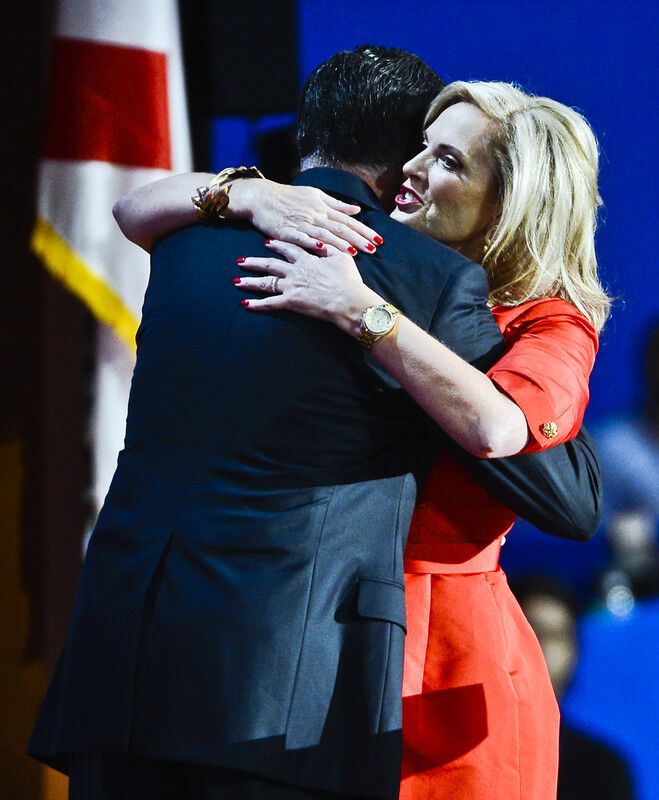 Домогосподарка Енн Ромні виявилася харизматичність свого чоловіка