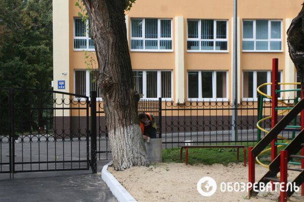 В столичной школе готовятся к визиту Януковича
