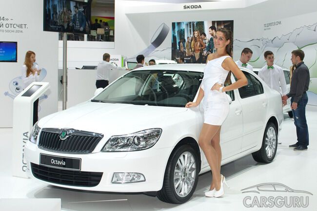 Самые красивые девушки Московского автосалона. Фото 