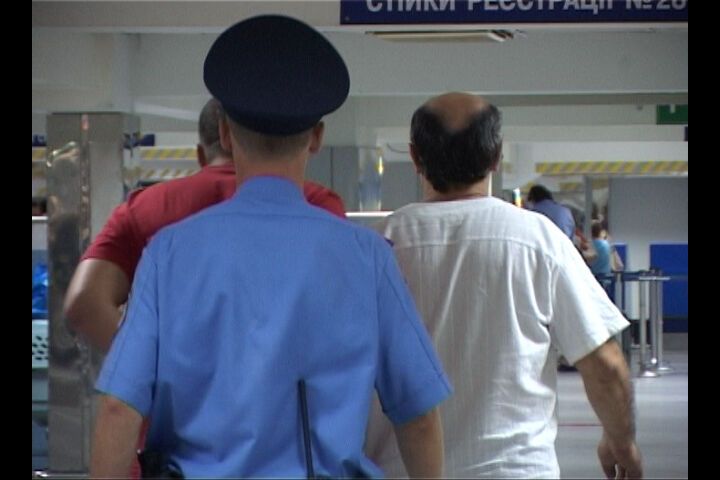 Из Киева депортировали грузинского "вора в законе"