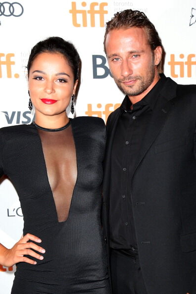 Стильная Марион Котийяр в причудливых туфлях