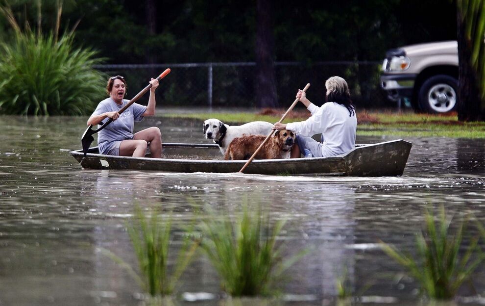 Последствия тропического шторма "Айзек"