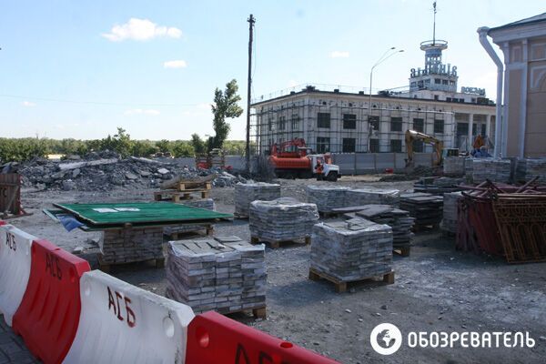 Пешеходный мост на Почтовой демонтировали после 40 лет "службы"