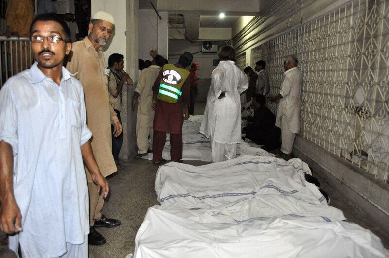 Возросло число жертв пожара на фабрике в Пакистане