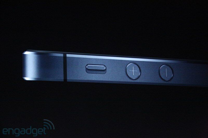 Компания Apple представила новый iPhone. Фото 