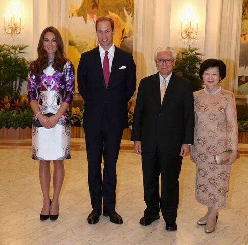 Принц Уильям и Кейт посетили Сингапур. Фото