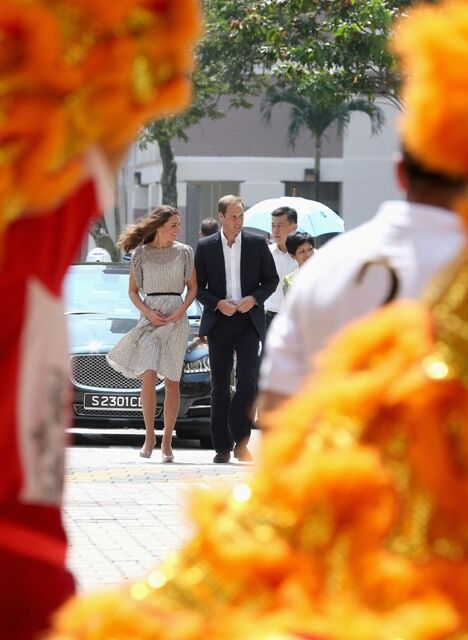 Принц Уильям и Кейт встретились с детьми. Фото