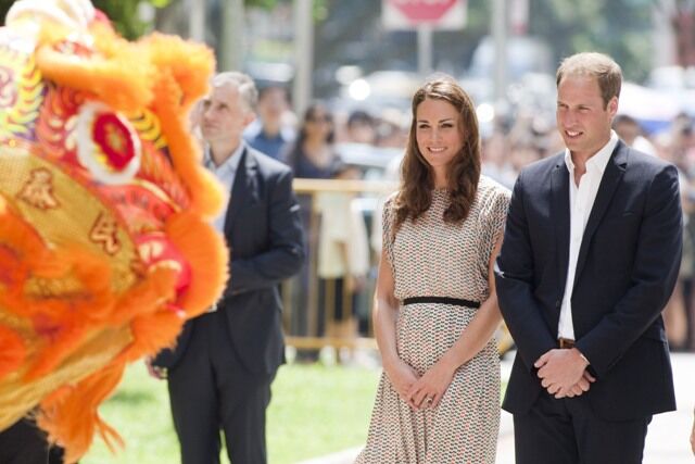 Принц Уильям и Кейт встретились с детьми. Фото