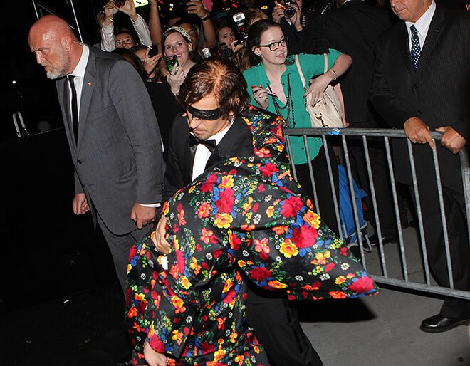 Гага организовала звездный бал "монстров". Фото