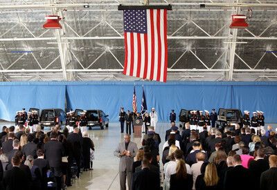 Обама обещает сделать все для защиты посольств США за рубежом