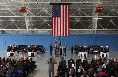 Обама обещает сделать все для защиты посольств США за рубежом