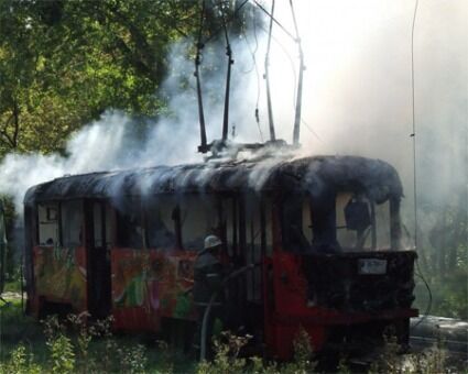 В Харькове сгорел трамвай