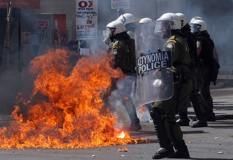 Акції протесту в Афінах: більше 100 затриманих