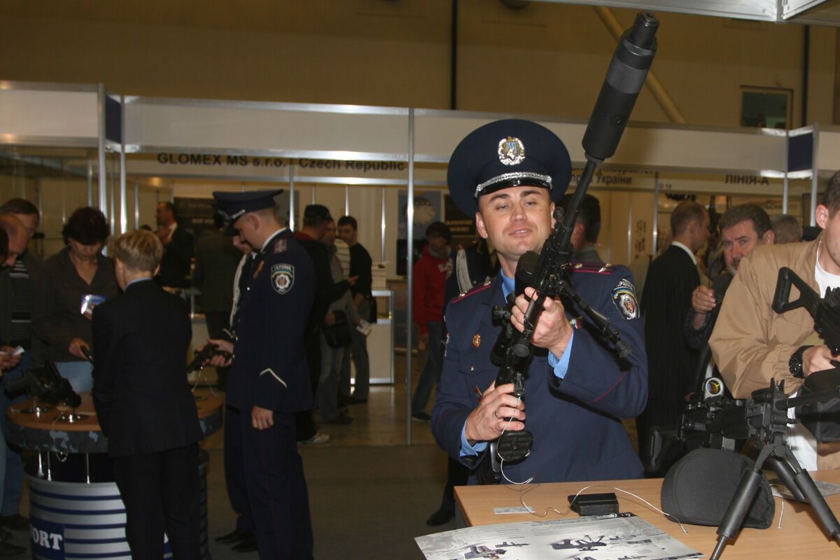 Виставка для чоловіків