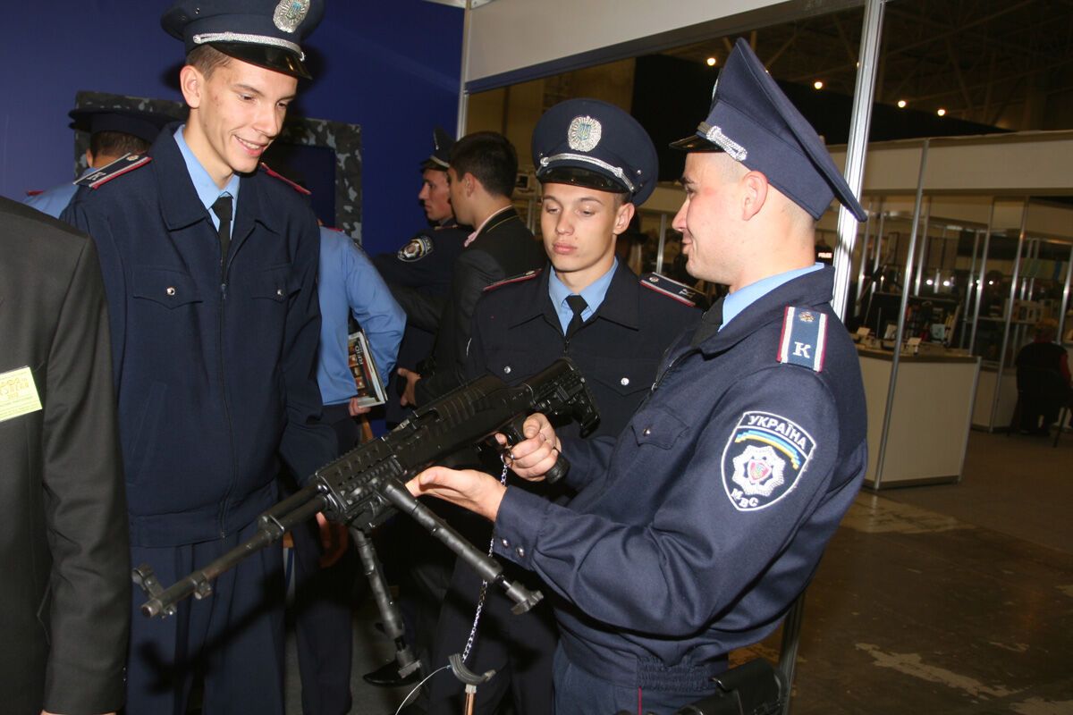 Виставка для чоловіків