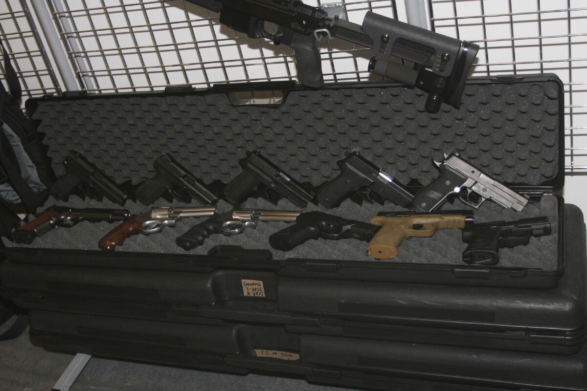 Виставка для чоловіків