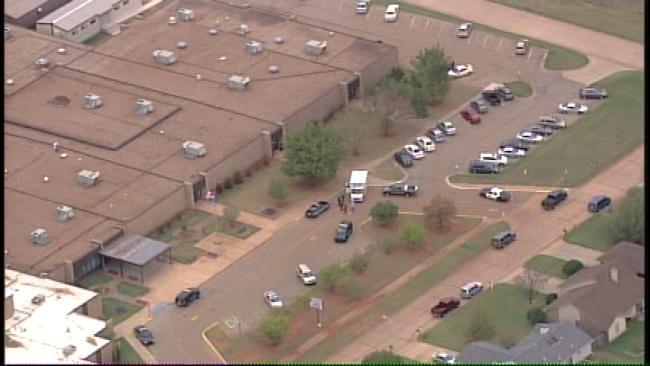 У США підліток застрелився на очах в однокласників