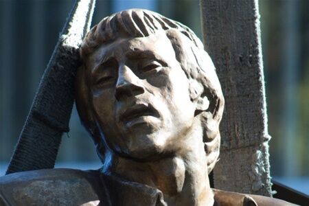 В Одессе открыли памятник Высоцкому