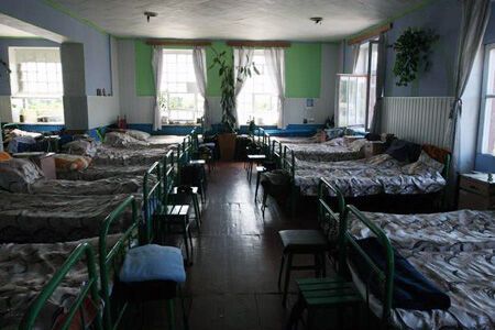 Луценко підселили до чотирьох екс-міліціонерам