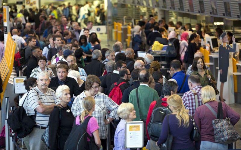 Из-за забастовки Lufthansa в Германии уже отменили 200 рейсов