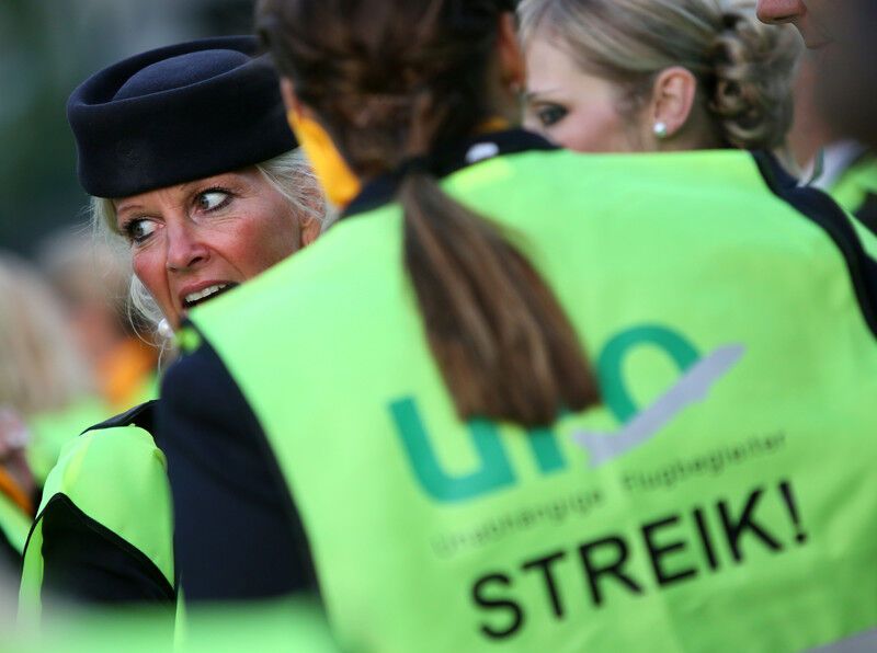 Из-за забастовки Lufthansa в Германии уже отменили 200 рейсов