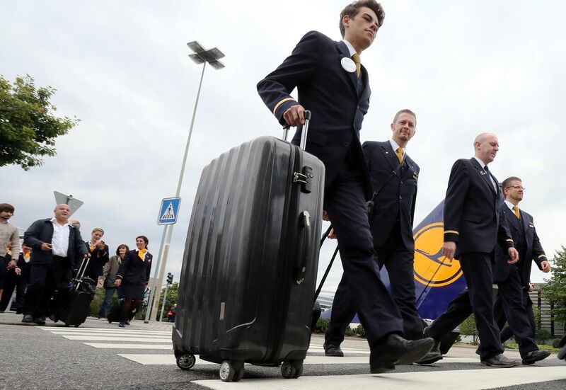 Из-за забастовки Lufthansa в Германии уже отменили 200 рейсов