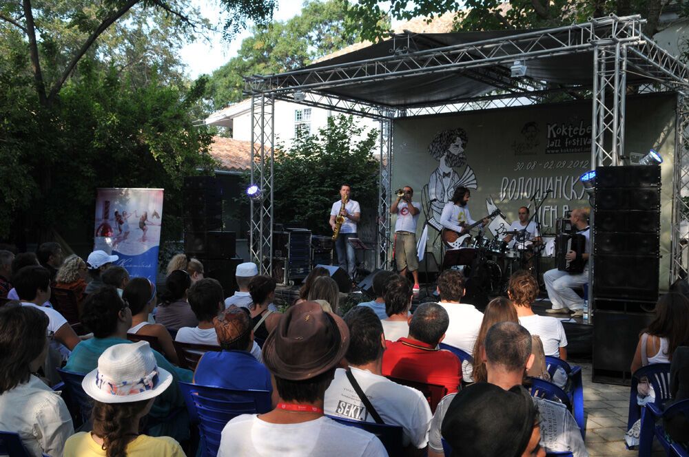 У Коктебелі "дали джазу"