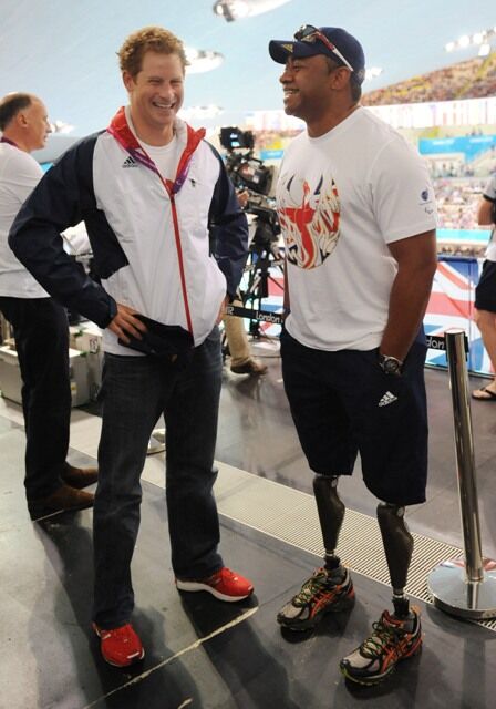 Принц Гарри ушел в работу с головой. Фото