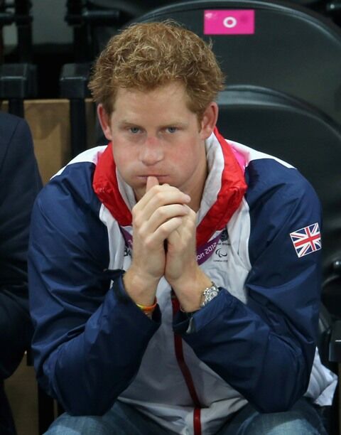 Принц Гарри ушел в работу с головой. Фото