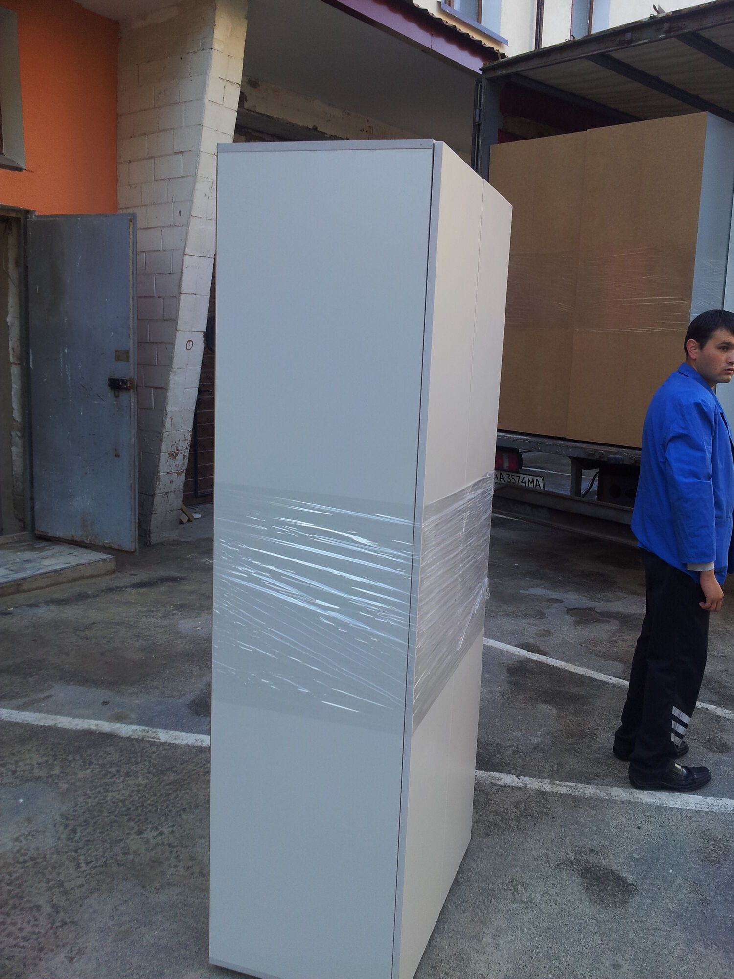 Столичные медики переквалифицировались в строителей