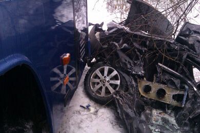На Полтавщині "Шевроле" влетів в автобус: троє загиблих