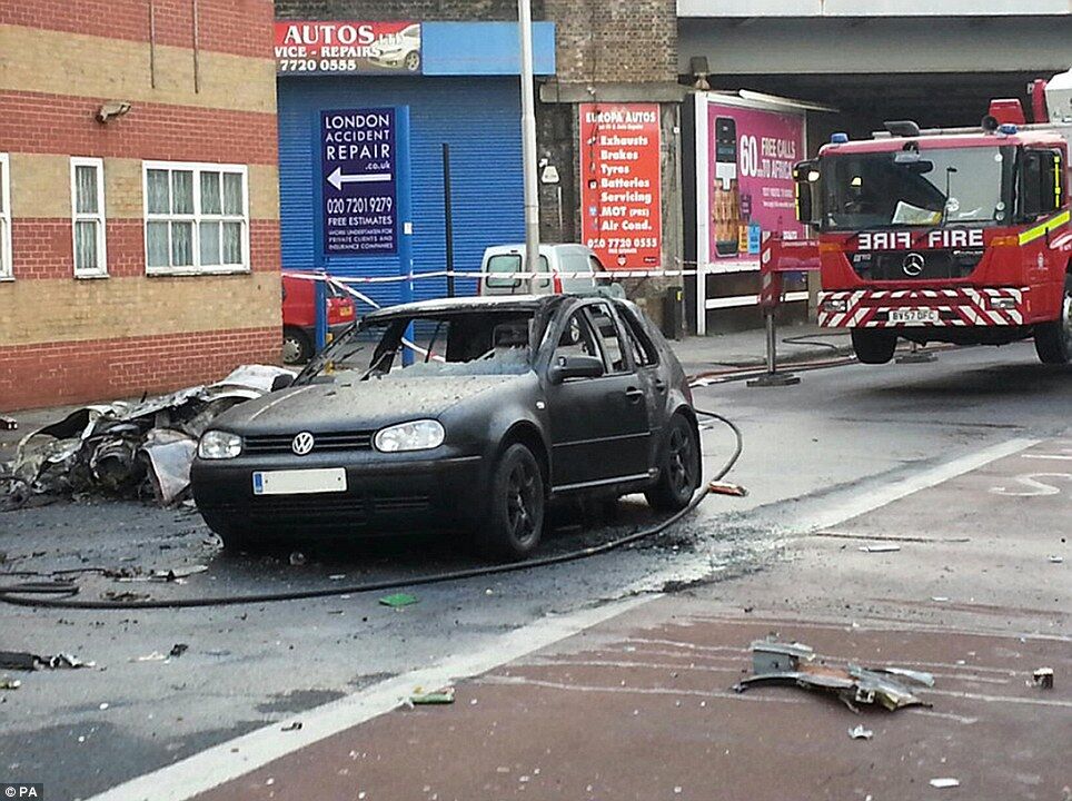 Крушение вертолета в Лондоне: двое погибших. Видео