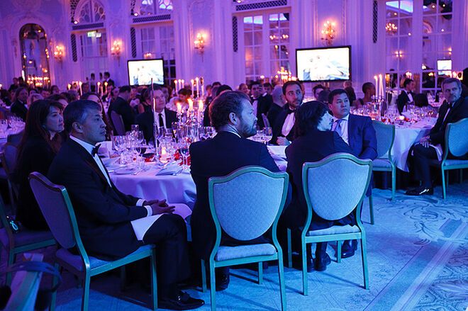 Хаматова устроила благотворительный ужин в Лондоне. Фото